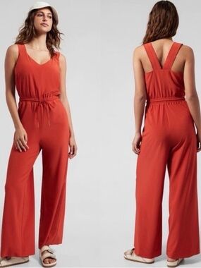 Athleta Savannah Jumpsuit V-Neck Ruch Tied Waist Wide Leg Stretrch Fabric Red 10